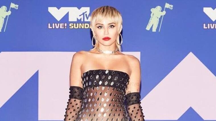 Miley Cyrus MVAs 2020
