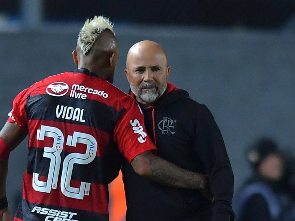 Jorge Sampaoli evitó el conflicto con Arturo Vidal: «Nunca hablo de lo que hablan los demás»
