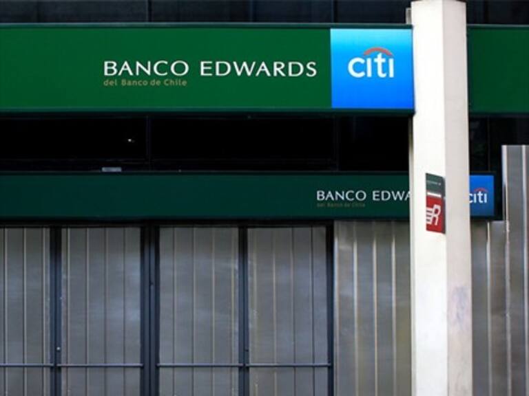 Diputados UDI piden colaboración a los bancos por crisis: «Han guardado un silencio poco solidario»