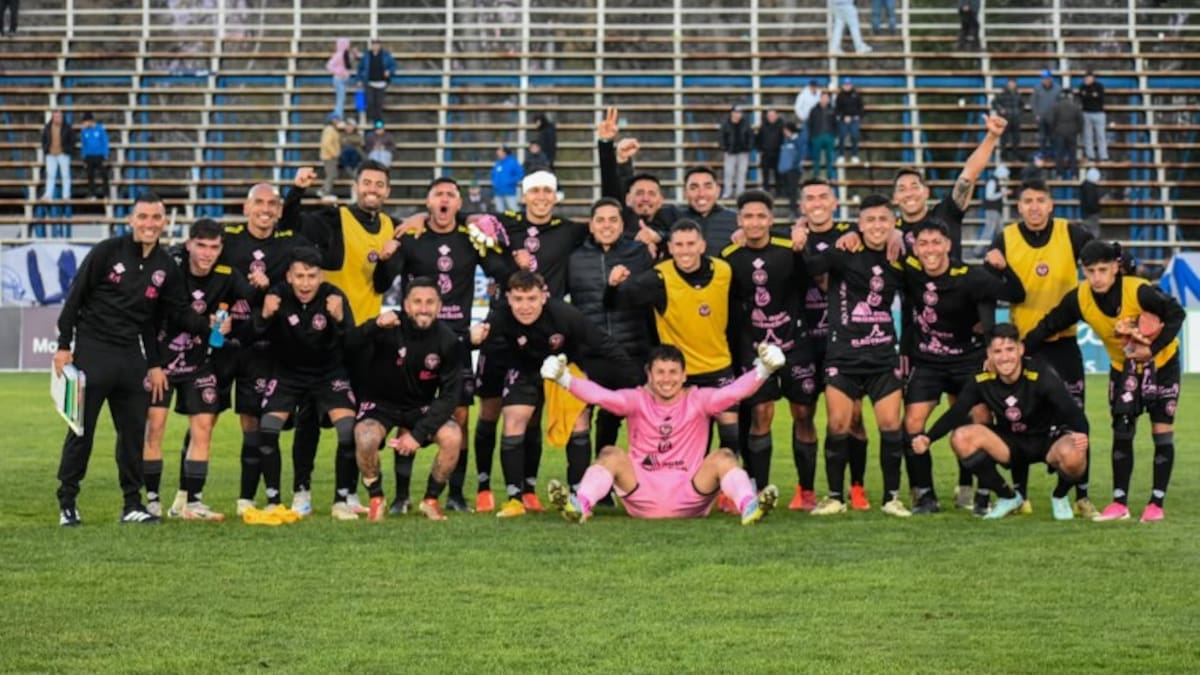 Santiago City suma más líos: es acusado de utilizar datos del finiquito de un jugador para falsificar documentación de otros dos futbolistas