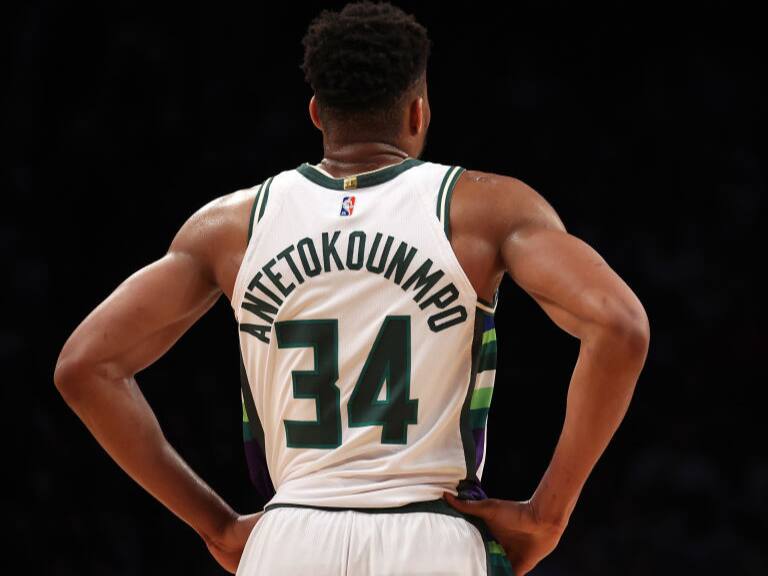 Giannis Antetokounmpo se convirtió en el máximo anotador en la historia de Milwaukee Bucks