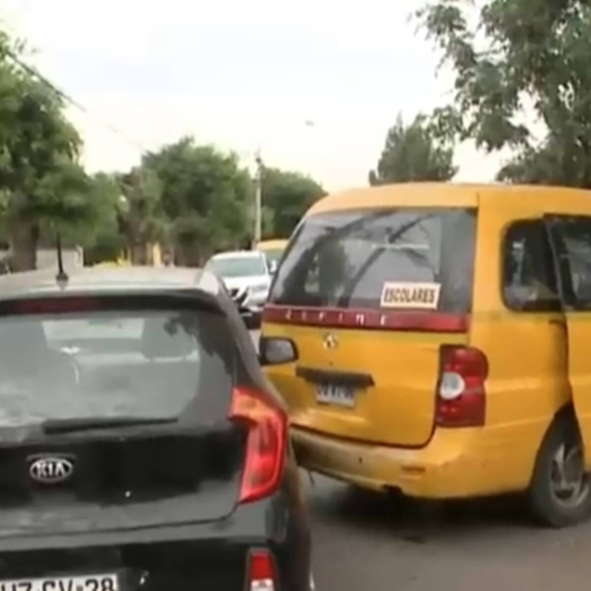 Furgón escolar choca en Conchalí y deja al menos cinco niños heridos: accidente habría ocurrido tras una falla