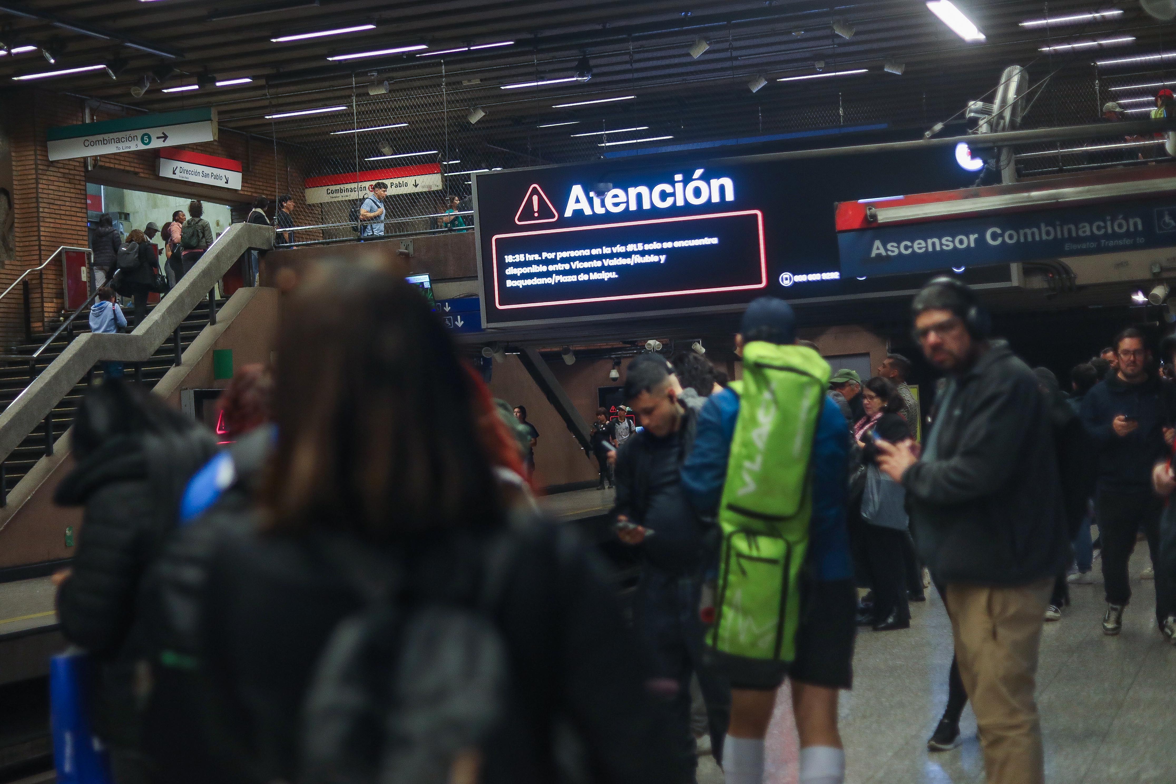 Retraso en el Metro de Santiago