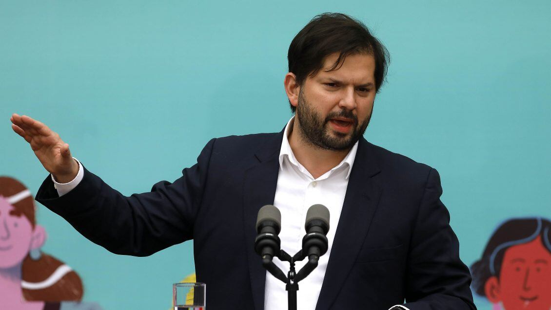 23 de Mayo de 2022/SANTIAGOEl Presidente de la Repblica, Gabriel Boric Font, encabez la ceremonia de promulgacin de la ley que reajusta el sueldo mnimo y entrega subvenciones a las pequeas y medianas empresas.
FOTO:CRISTOBAL ESCOBAR/AGENCIAUNO