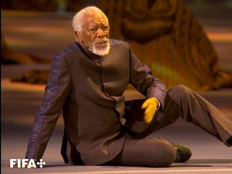 «El mismísimo Dios vino»: Morgan Freeman sorprendió con aparición en la inauguración de Qatar 2022