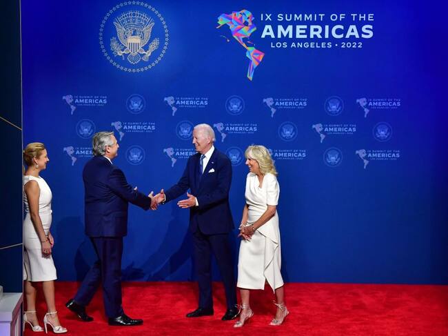 El mandatario de EEUU Joe Biden recibe a presidente argentino Alberto Fernández