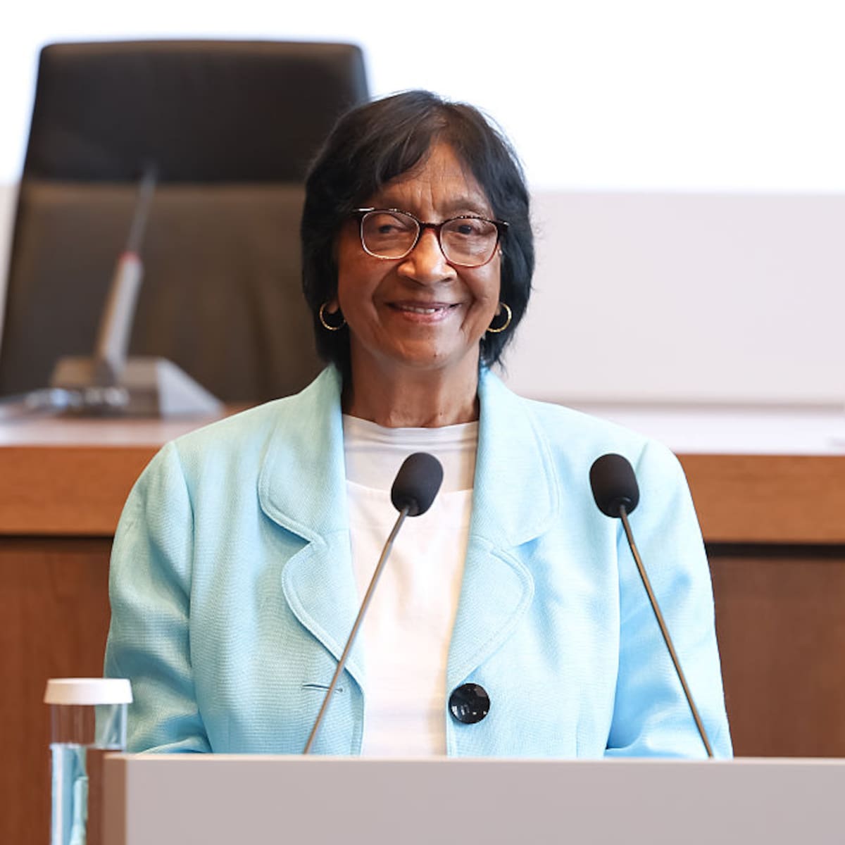 “Quizá comparta el premio con Trump”: Navanethem ‘Navi’ Pillay bromea tras recibir el Nobel de la Paz 2026