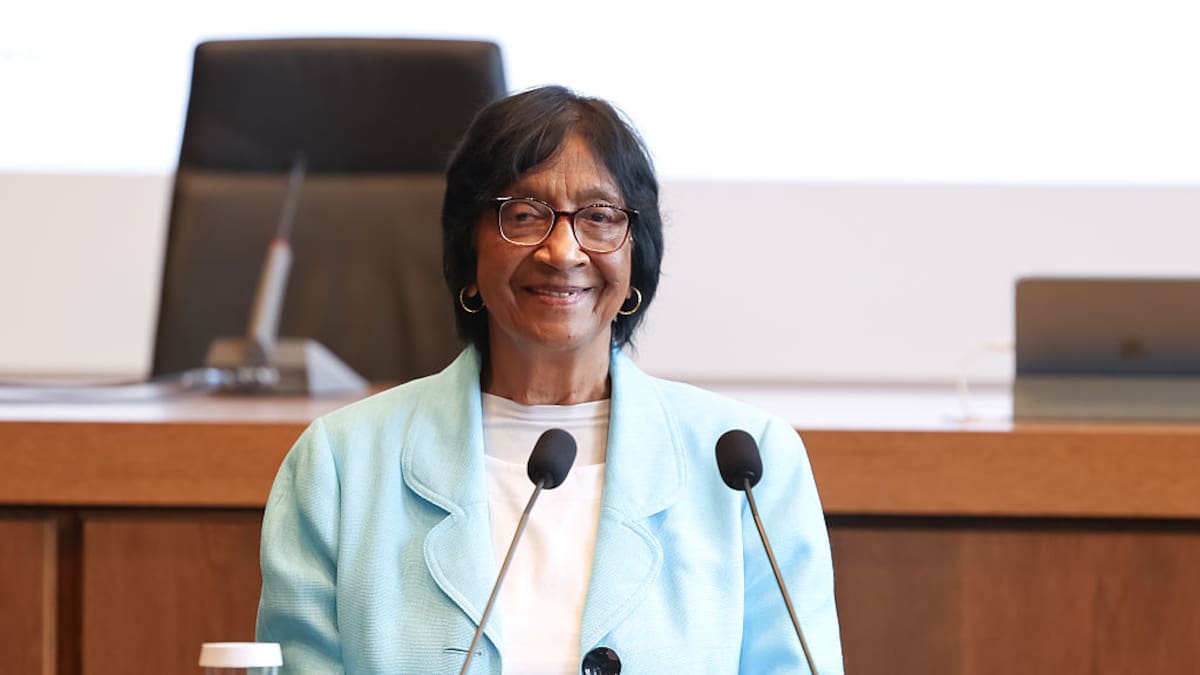 “Quizá comparta el premio con Trump”: Navanethem ‘Navi’ Pillay bromea tras recibir el Nobel de la Paz 2026