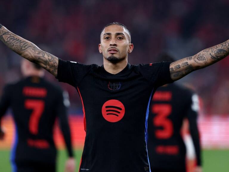 Barcelona da el golpe ante el Benfica en Portugal jugando con un hombre menos por más de 70 minutos