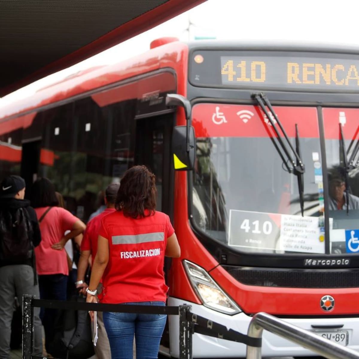¿Qué pasó con los buses 410 en Renca? Autoridades explican por qué faltan máquinas