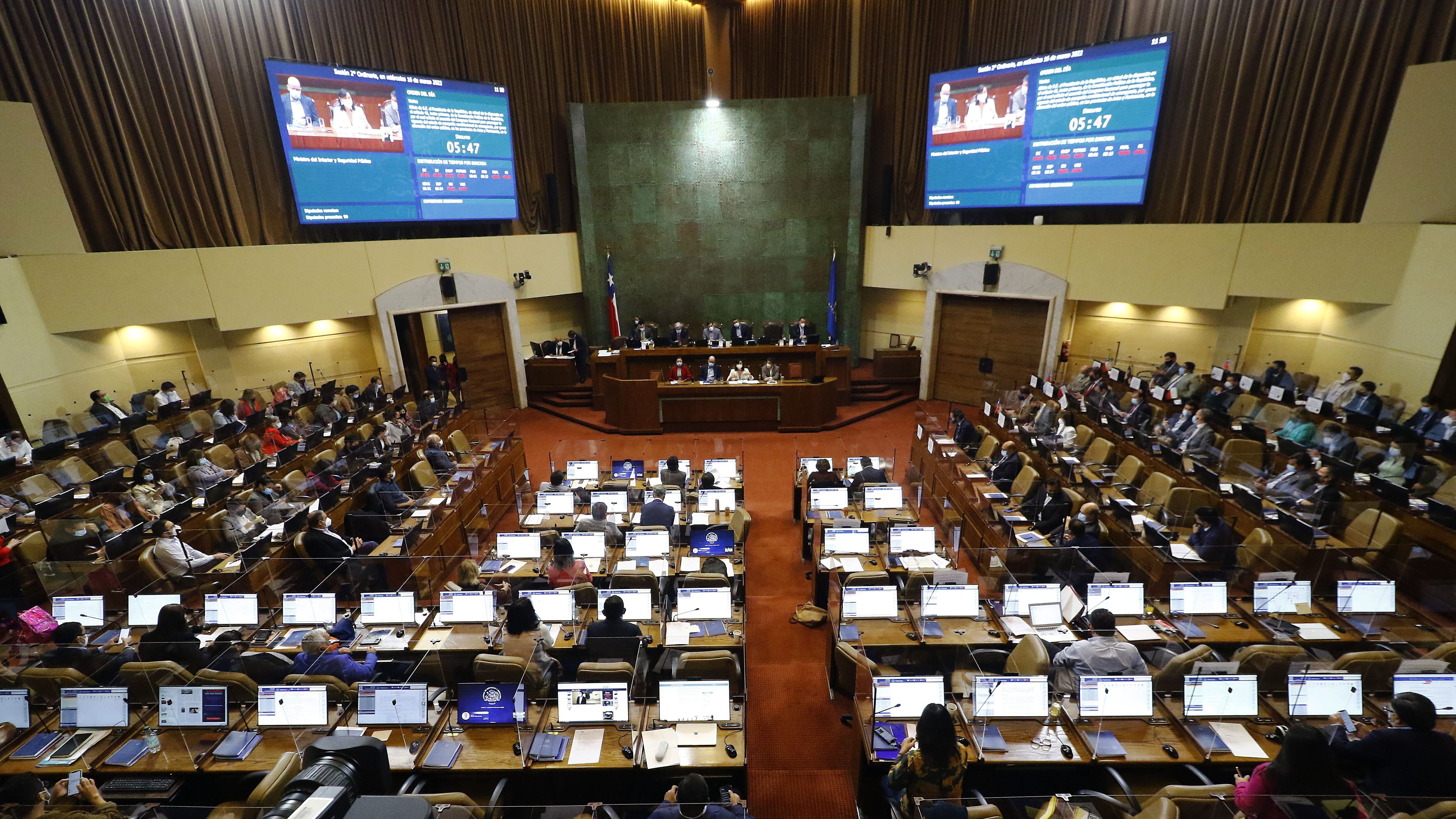 16 DE MARZO DE 2022/VALPARAISOVista general de la Sesión de Sala de la Cámara de Diputados, en donde se analiza la extensión del Estado de Excepción Constitucional en la zona norte por la situación migratoria
FOTO: LEONARDO RUBILAR CHANDIA/AGENCIAUNO