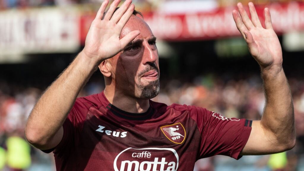 Franck Ribery rompe en llanto tras despedirse del fútbol profesional jugando por Sampdoria