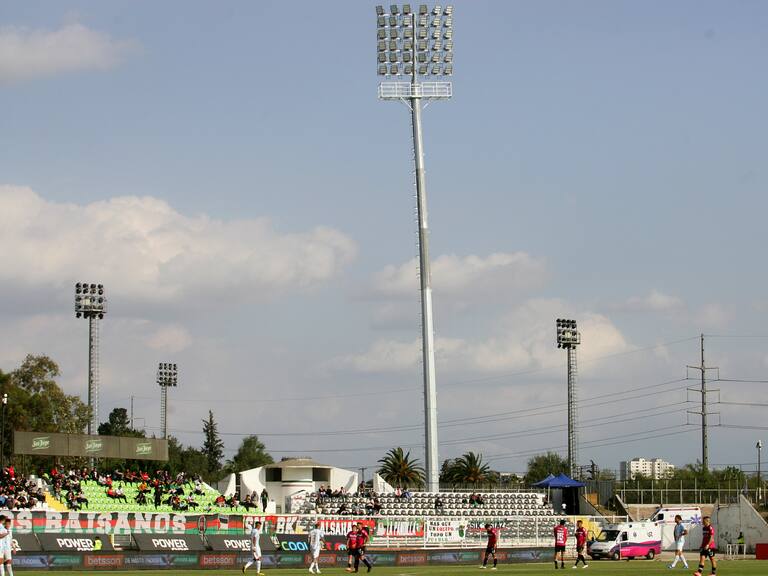 Programación fútbol chileno: ¿Qué partidos se juegan hoy, 3 de noviembre, y quién transmite?
