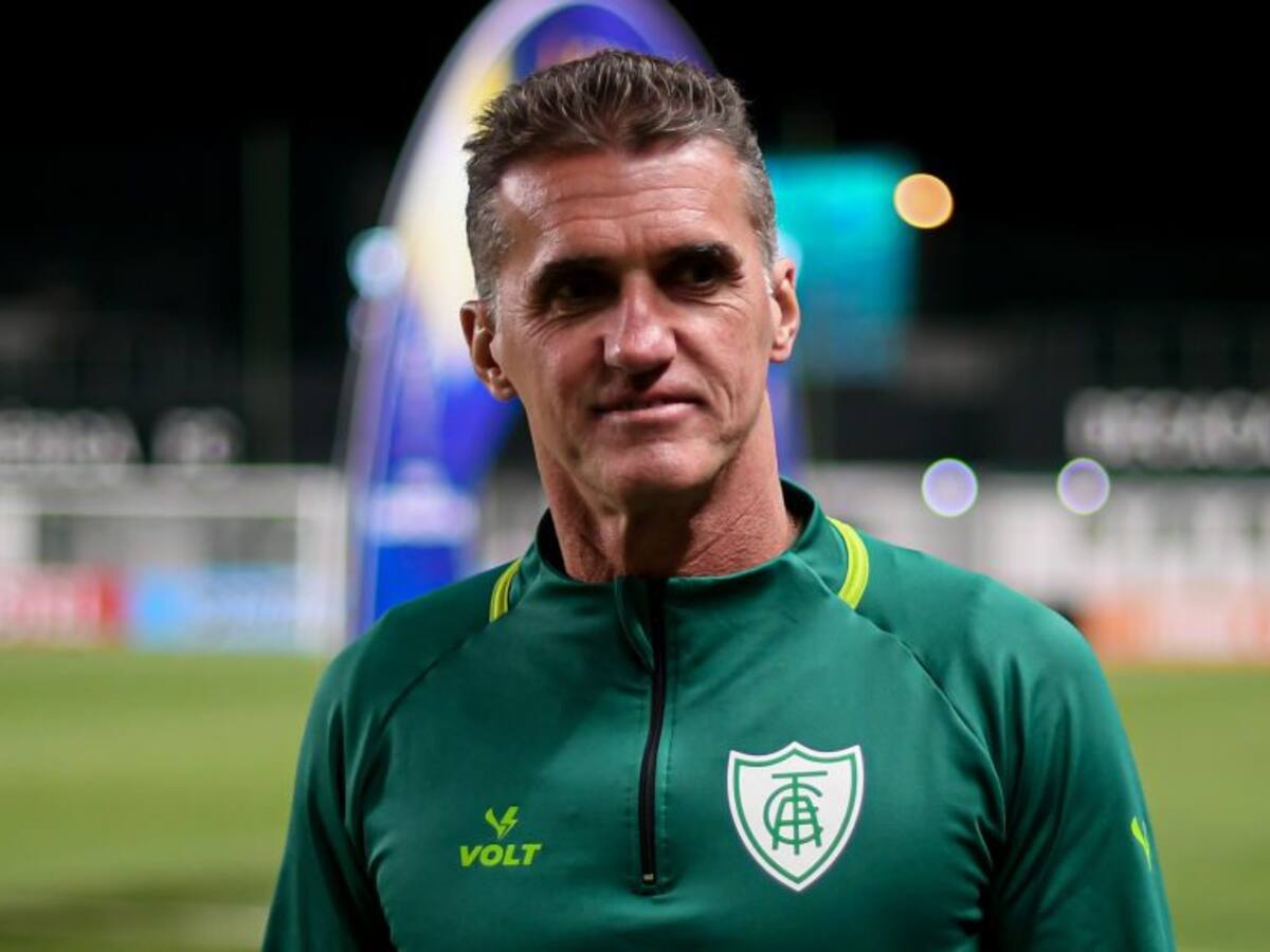 DT de América MG sorprende y anticipa que jugará con suplentes ante Colo Colo: «Presentaremos un equipo alternativo»