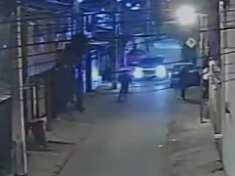 “Lo tenía rasguñado, hasta pedazos le faltaban”: Padres de hombre apuñalado en Maipú arremeten contra expareja