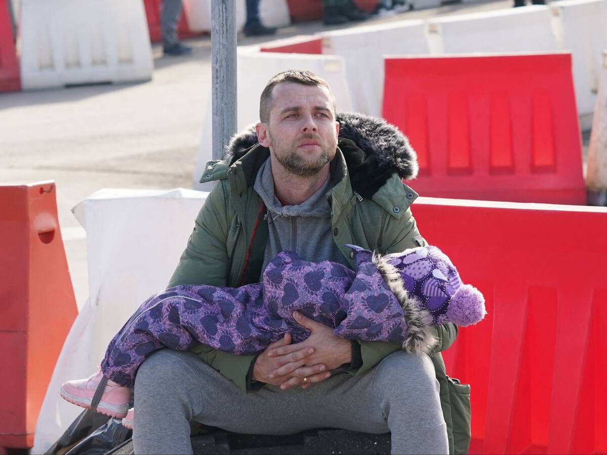 Polonia recibe cerca de 100 mil refugiados ucranianos en medio de conflicto entre Rusia y Ucrania