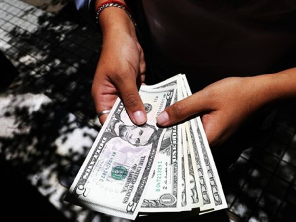 Eyzaguirre y caída del dólar: «Menuda tarea» para el Banco Central