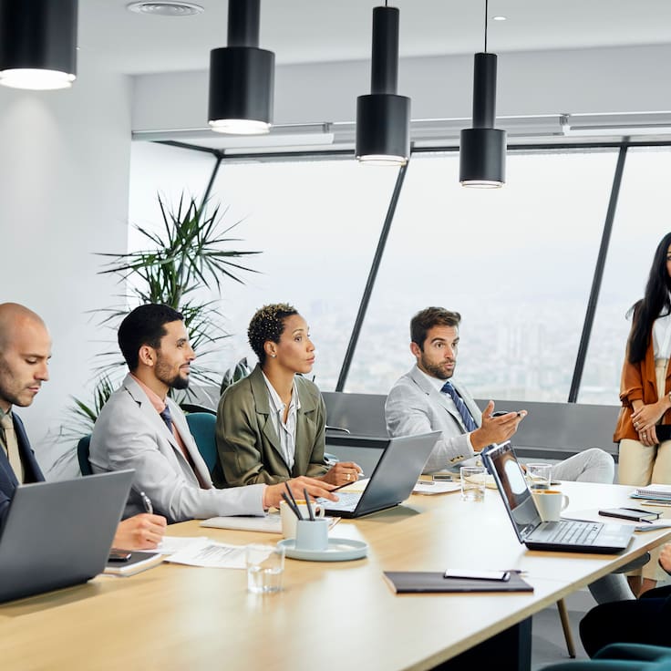 Trabajadores priorizan bienestar y vida personal antes que salario: los cambios que están redefiniendo el trabajo en 2026