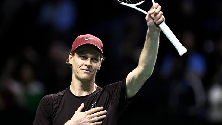 Jannik Sinner se consagra campeón del Masters 1000 de París y le arrebata el N°1 del mundo a Carlos Alcaraz