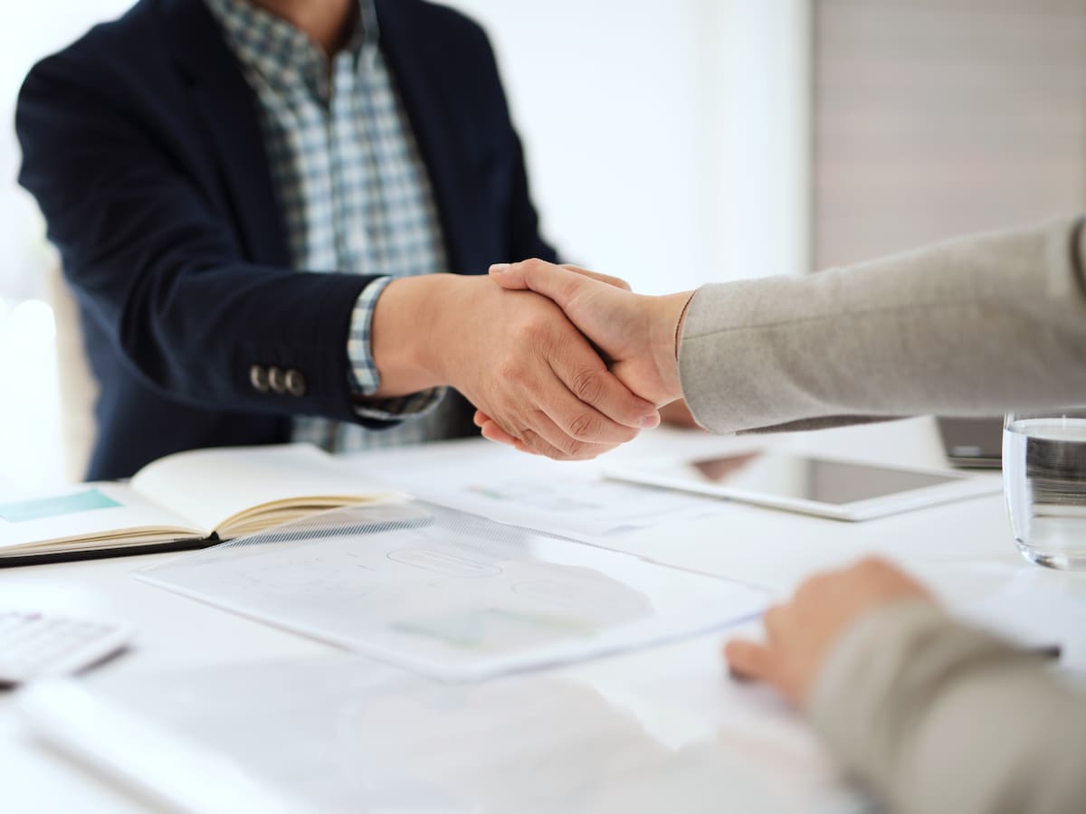 ¿Buscas trabajo? Esta feria laboral tendrá sueldos de hasta $2 millones 200 mil y más de 1.500 puestos
