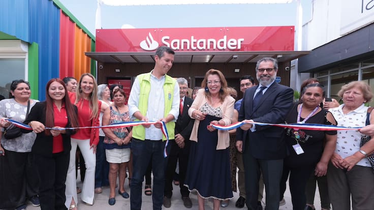 Inauguran en Renca inédito modelo de atención “Santander en tu comuna”