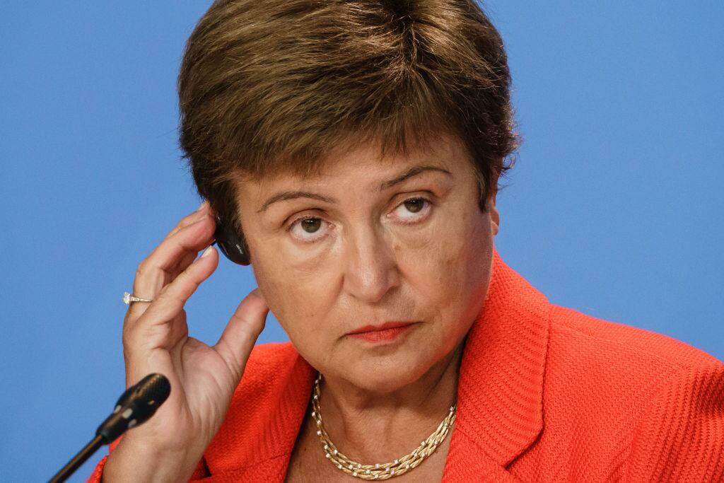 La directora del FMI Kristalina Georgieva ante los medios en Berlín