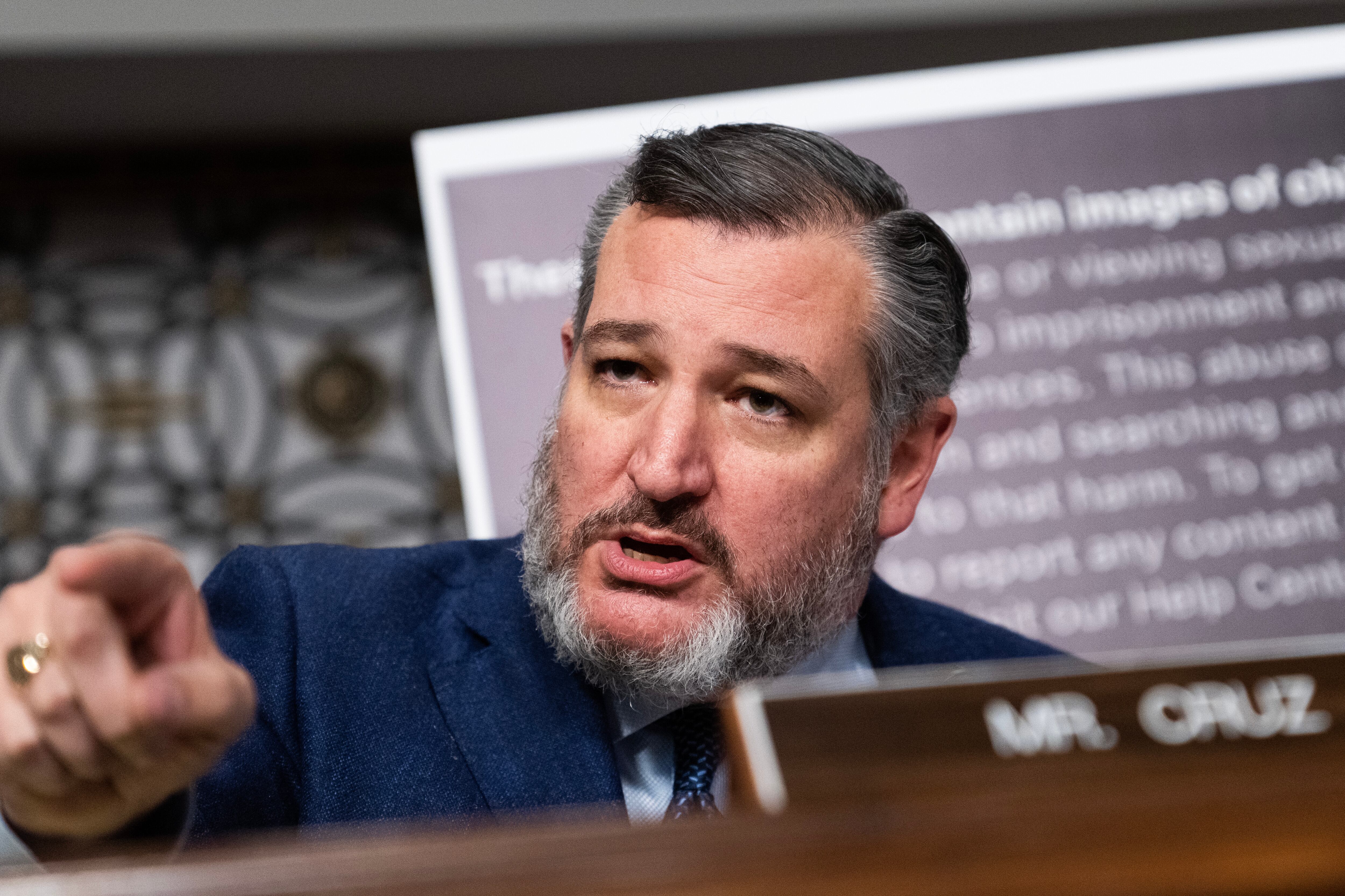 Senador Ted Cruz interroga a Mark Zuckerberg en Congreso de Estados Unidos