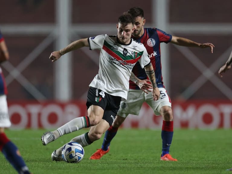 Palestino le igualó a San Lorenzo en Argentina, dejó a los trasandinos terceros y quedó a un paso de clasificar en la Copa Sudamericana