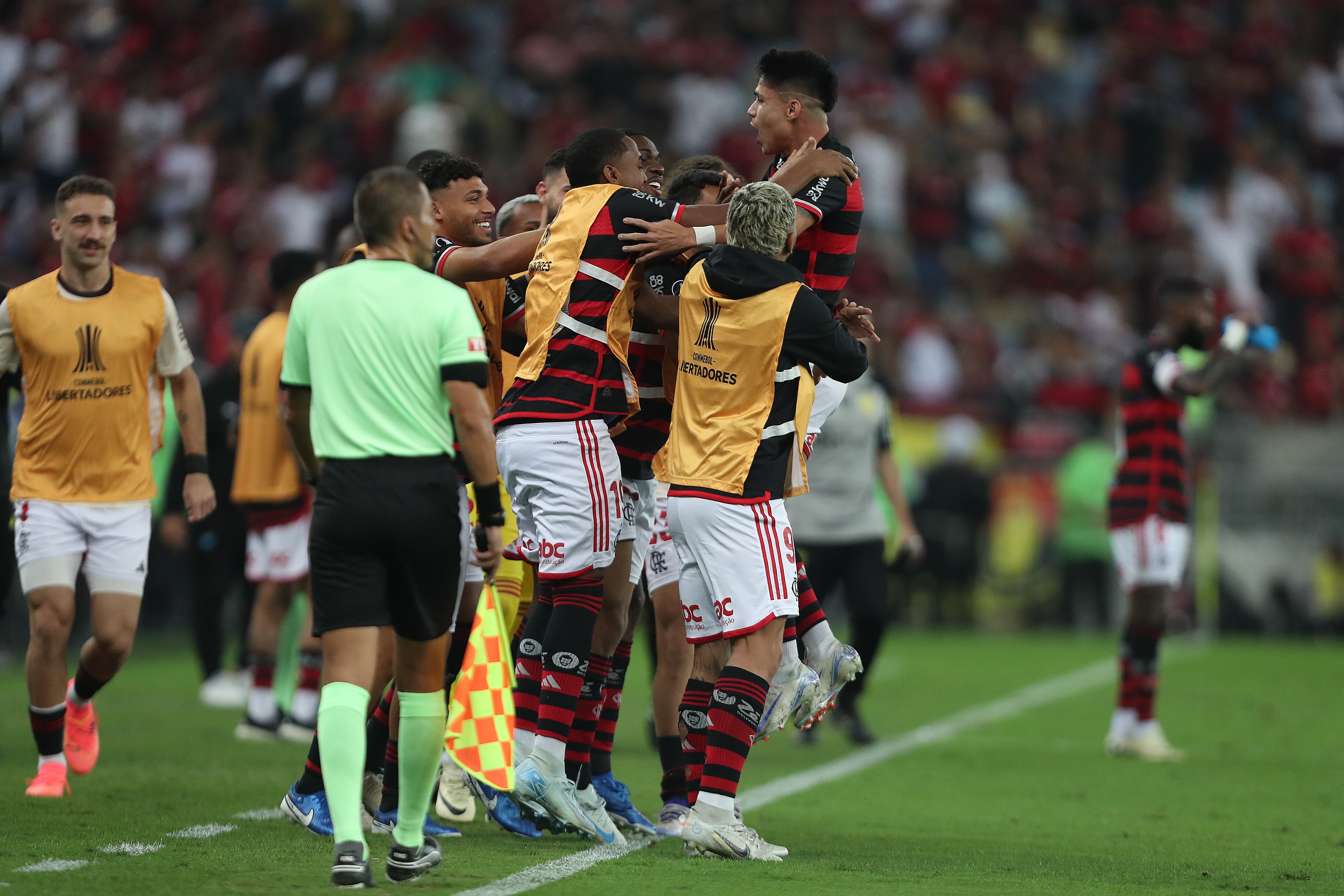 Erick Pulgar participó en victoria de Flamengo sobre Bolivar por Copa Libertadores | Getty Images