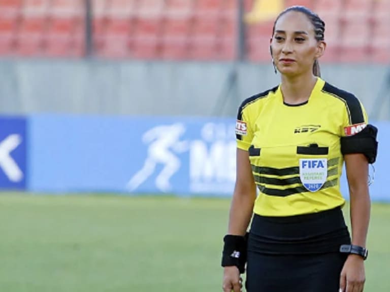 Cindy Nahuelcoy sueña con tener una fonda y abrir su propia botillería: «Dejé muchas cosas de lado por el arbitraje»