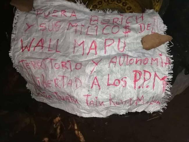 El mensaje encontrado en el lugar del ataque. / Cedida.