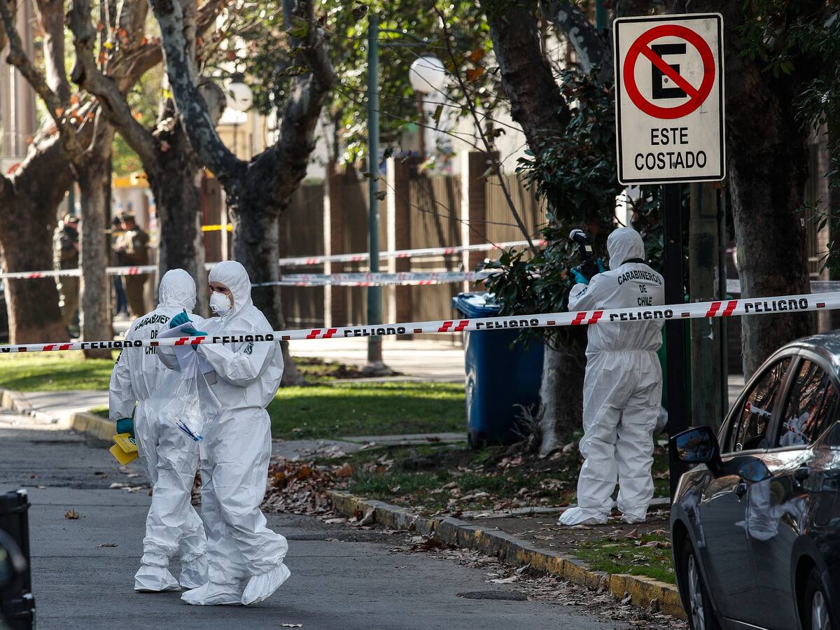 Disparo en el cuello y posible crimen por encargo: qué se sabe del asesinato de un hombre a la salida de edificio en Ñuñoa