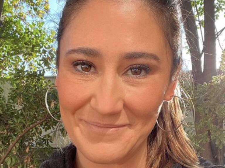 Belen "Belenaza" Mora, poste imagen artística.