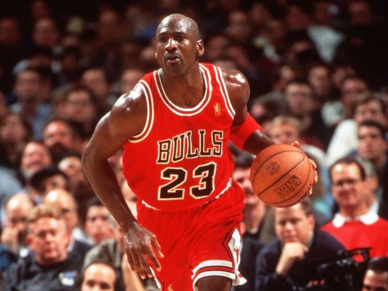Históricas zapatillas de Michael Jordan fueron subastadas en 560.000 dólares