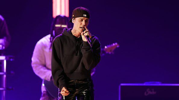 LAS VEGAS, NEVADA - APRIL 03: Justin Bieber performs onstage during the 64th Annual GRAMMY Awards at MGM Grand Garden Arena on April 03, 2022 in Las Vegas, Nevada. (Photo by Rich Fury/Getty Images for The Recording Academy)