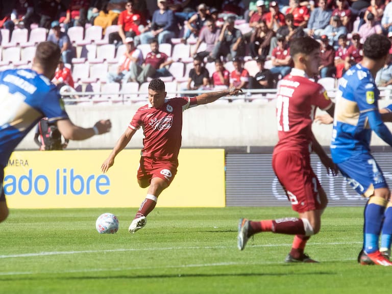Deportes La Serena acaba con la racha de Everton tras anotar el primer gol de tiro libre del año en la Liga de Primera