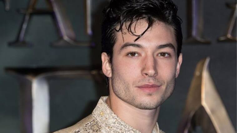 Ezra Miller como Salvador Dalí - película Dalíland