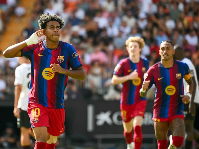 FC Barcelona goleó al Valencia
