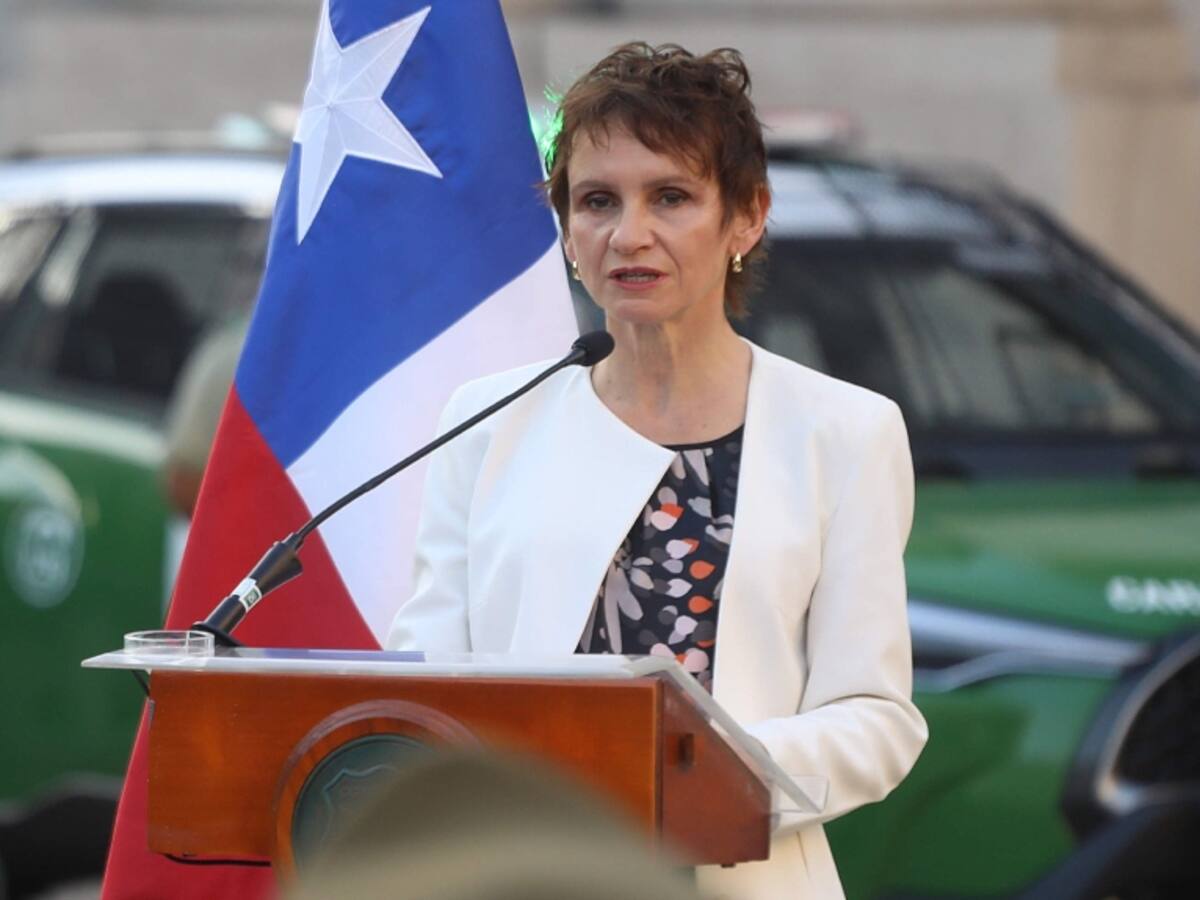 Ministra Tohá tras visitar a carabineros baleados en La Florida: «En Chile no va a quedar impune el ataque a las policías»