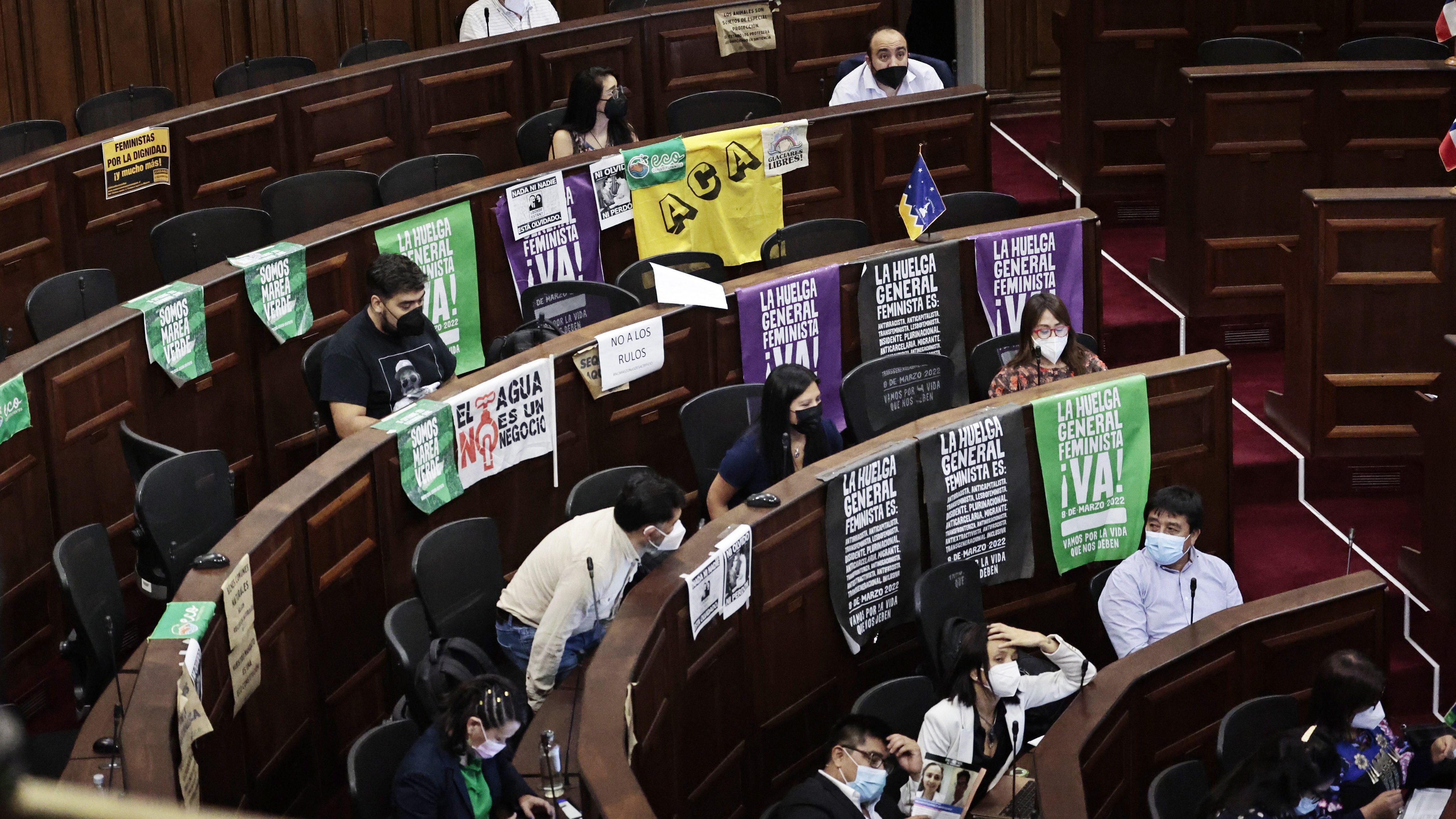 5 de abril 2022/SANTIAGO Sesion del pleno de la Convención constitucional numero 79
FOTO: KARIN POZO/AGENCIAUNO