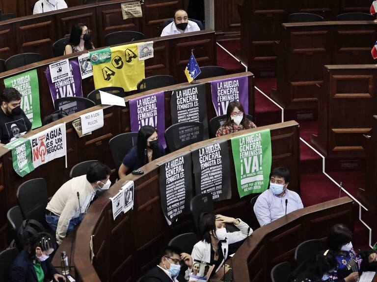 5 de abril 2022/SANTIAGO Sesion del pleno de la Convención constitucional numero 79
FOTO: KARIN POZO/AGENCIAUNO