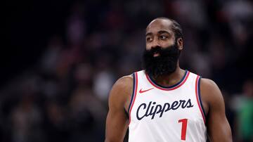 James Harden alcanzó un importante récord en la historia de la NBA