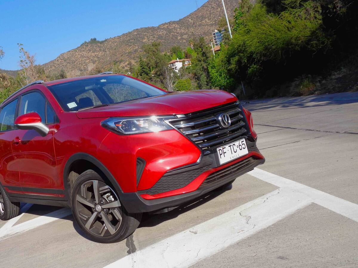 Prueba: Changan CS15 Automático