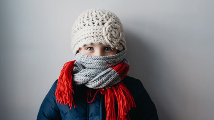 Pediatra nos enseña cómo abrigar a los niños en este invierno: “Es importante el uso de cuellos de polar"