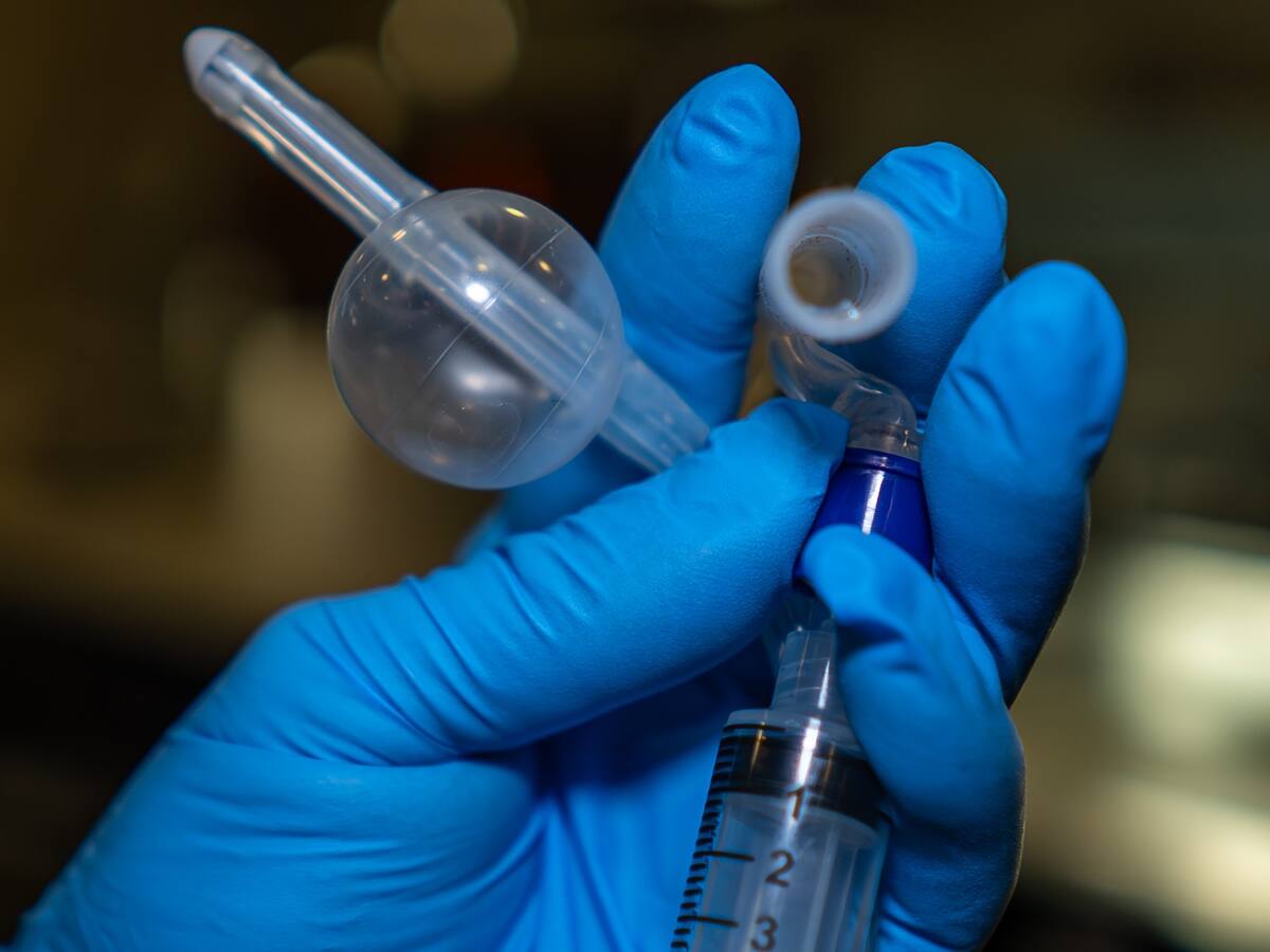 Innovadora tecnología chilena con nanopartículas de cobre evita las infecciones asociadas a dispositivos médicos