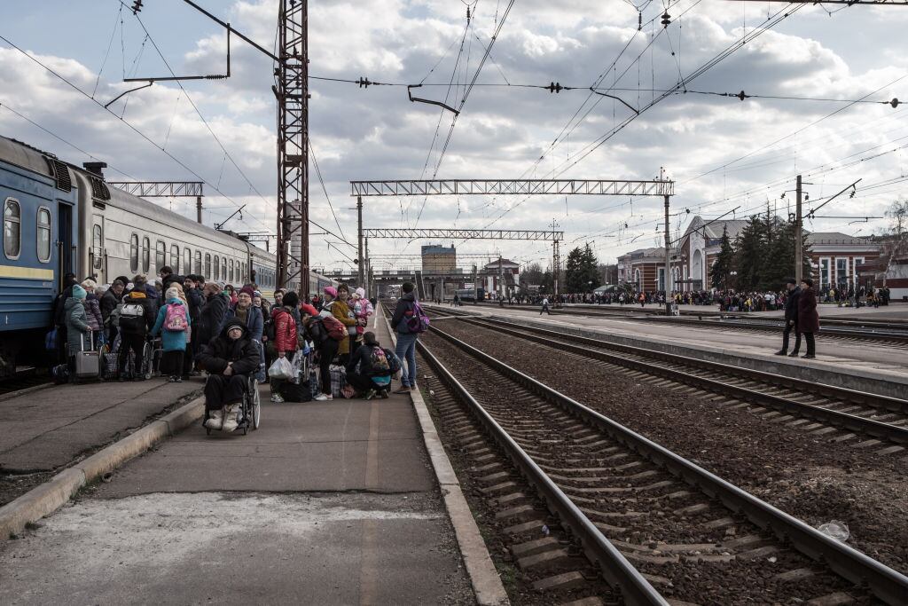 La estación de trenes en Kramatorsk era utilizada para evacuar civiles
