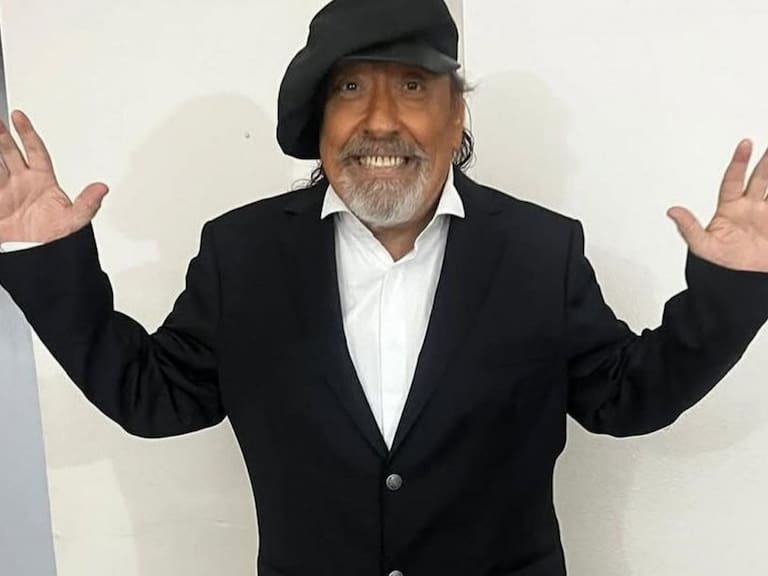 Un colocolino más: la vez que Miguel ‘Negro’ Piñera salió a la cancha con la camiseta de Colo Colo