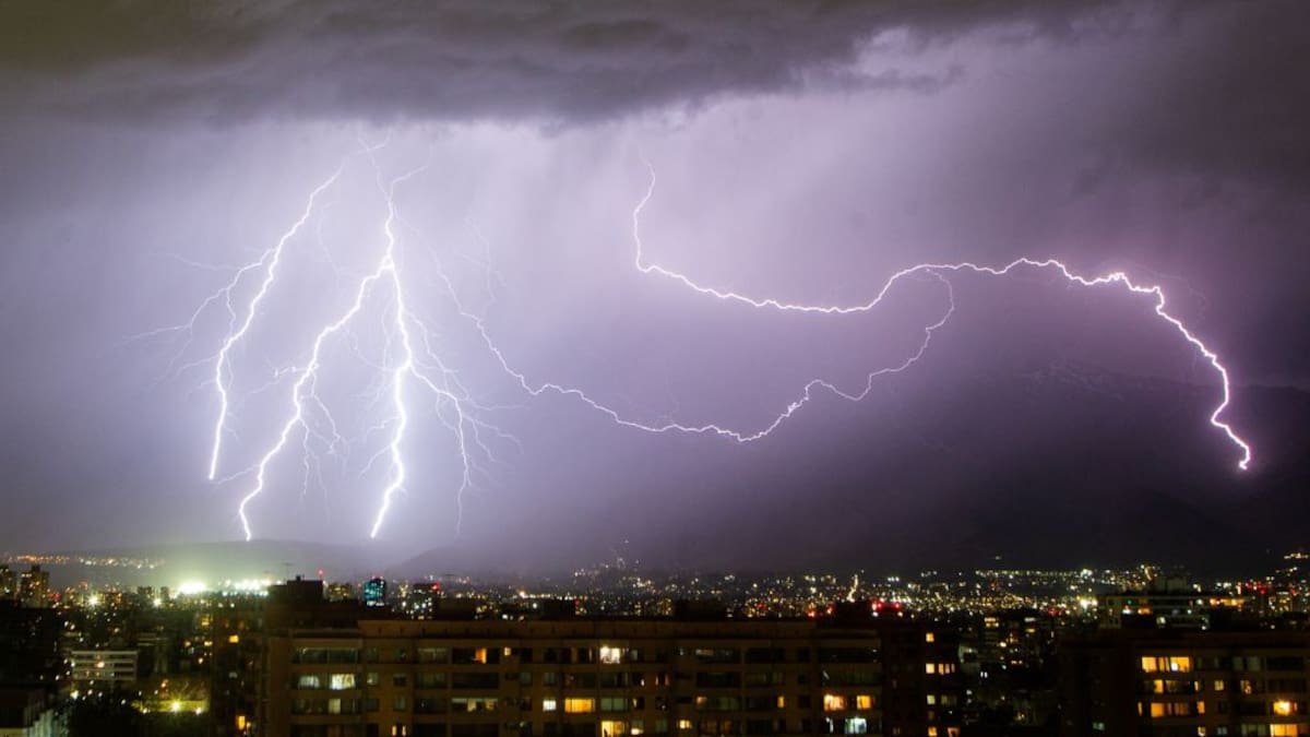 Alerta Temprana Preventiva en la Región Metropolitana por lluvia, viento y tormentas eléctricas