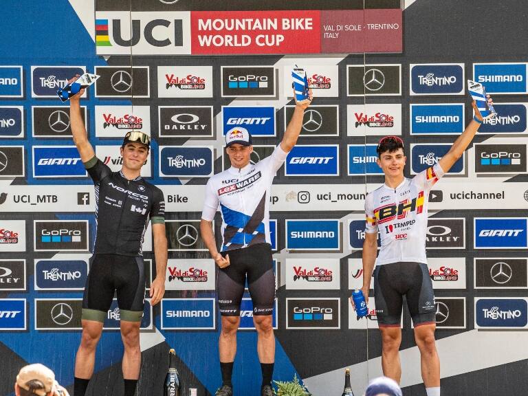 Martín Vidaurre se impuso en la Copa del Mundo de Val di Sole y es bicampeón mundial sub 23 del ciclismo de montaña