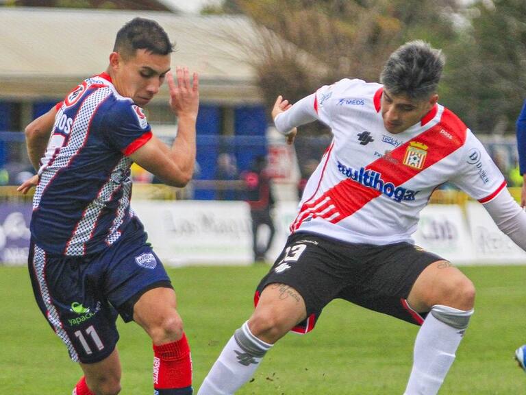 Curicó Unido rescató un pobre empate frente a Deportes Recoleta